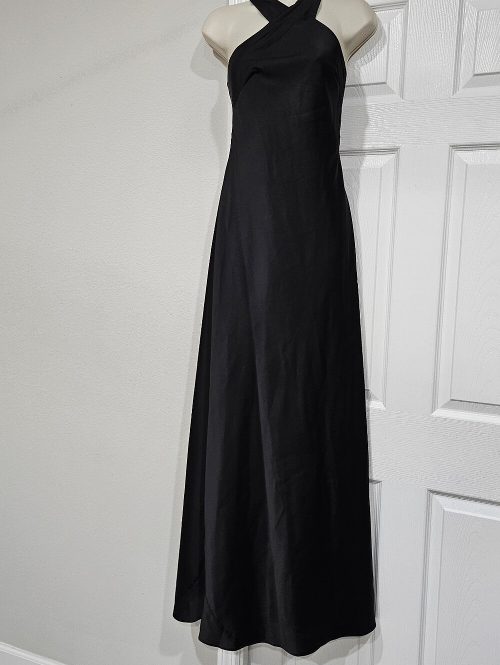Black Cross-Neck Maxi Dress